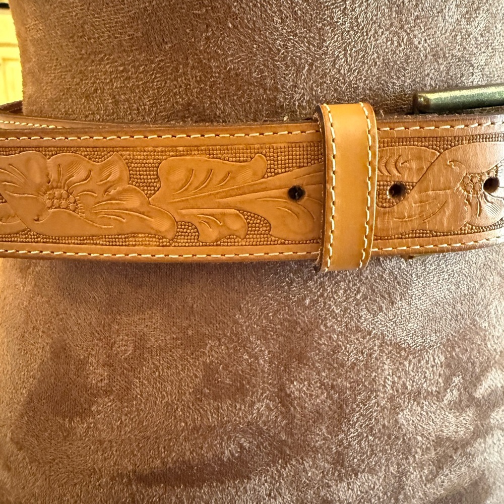 American Eagle Genuine Leather Belt Size XS - Picture 4 of 7